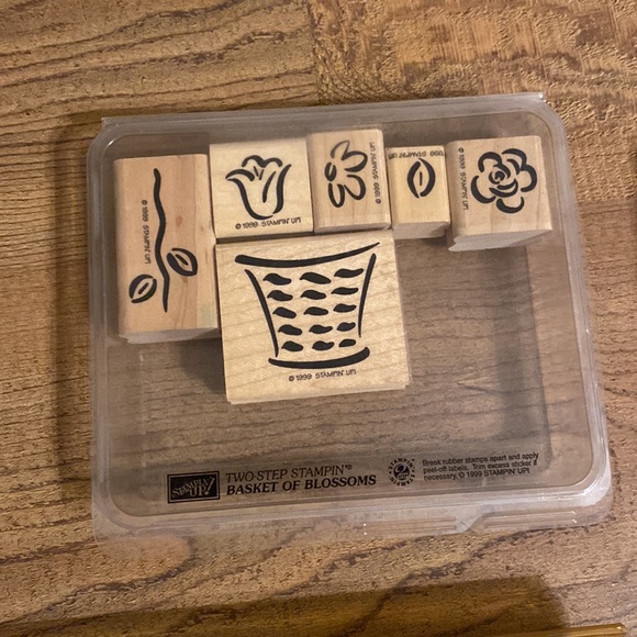 Stampin Up-4 sets of stamps - Picture 2 of 4